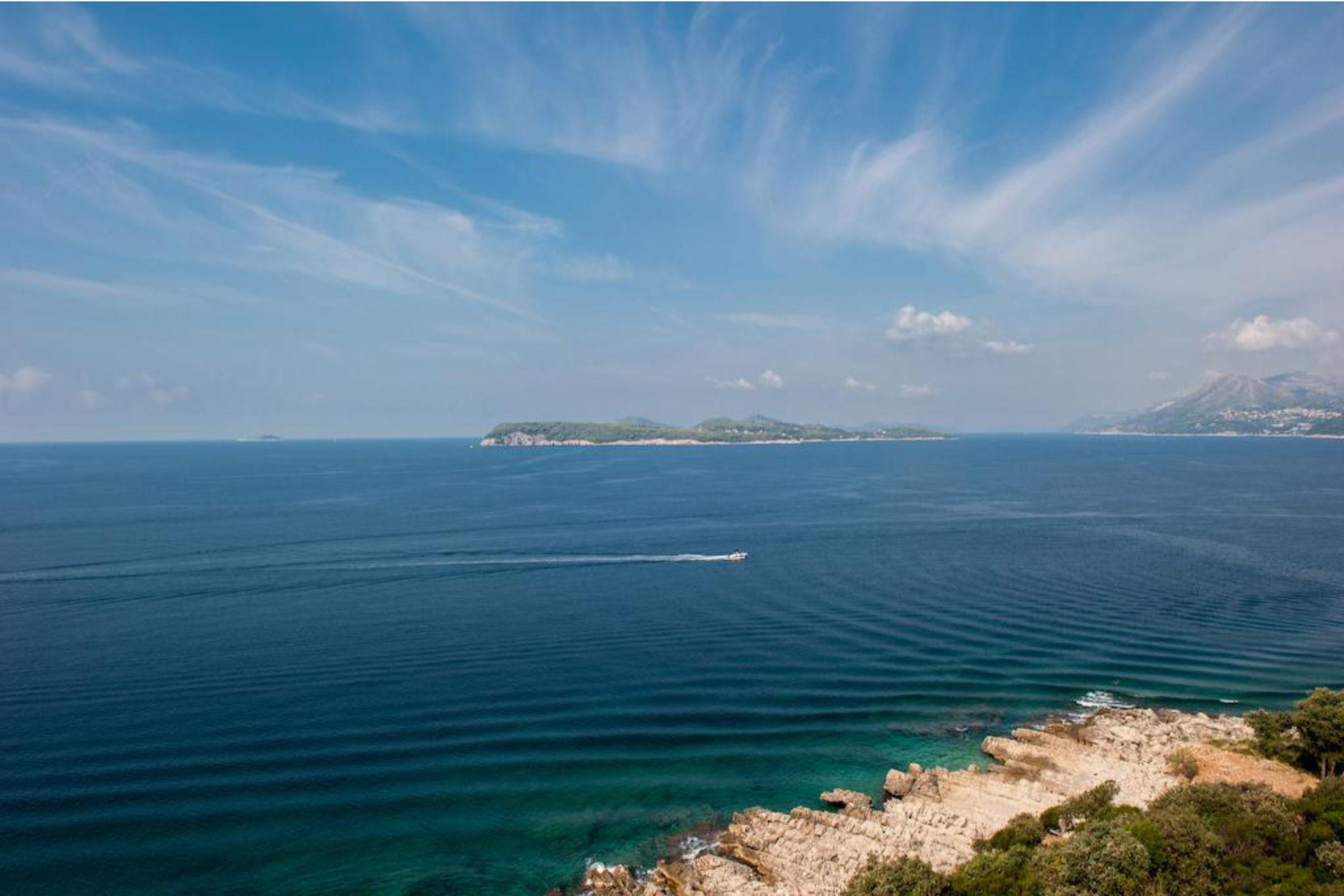Royal Princess Hotel Дубровник Екстериор снимка View of the island of Brač from the coast of the island of Hvar