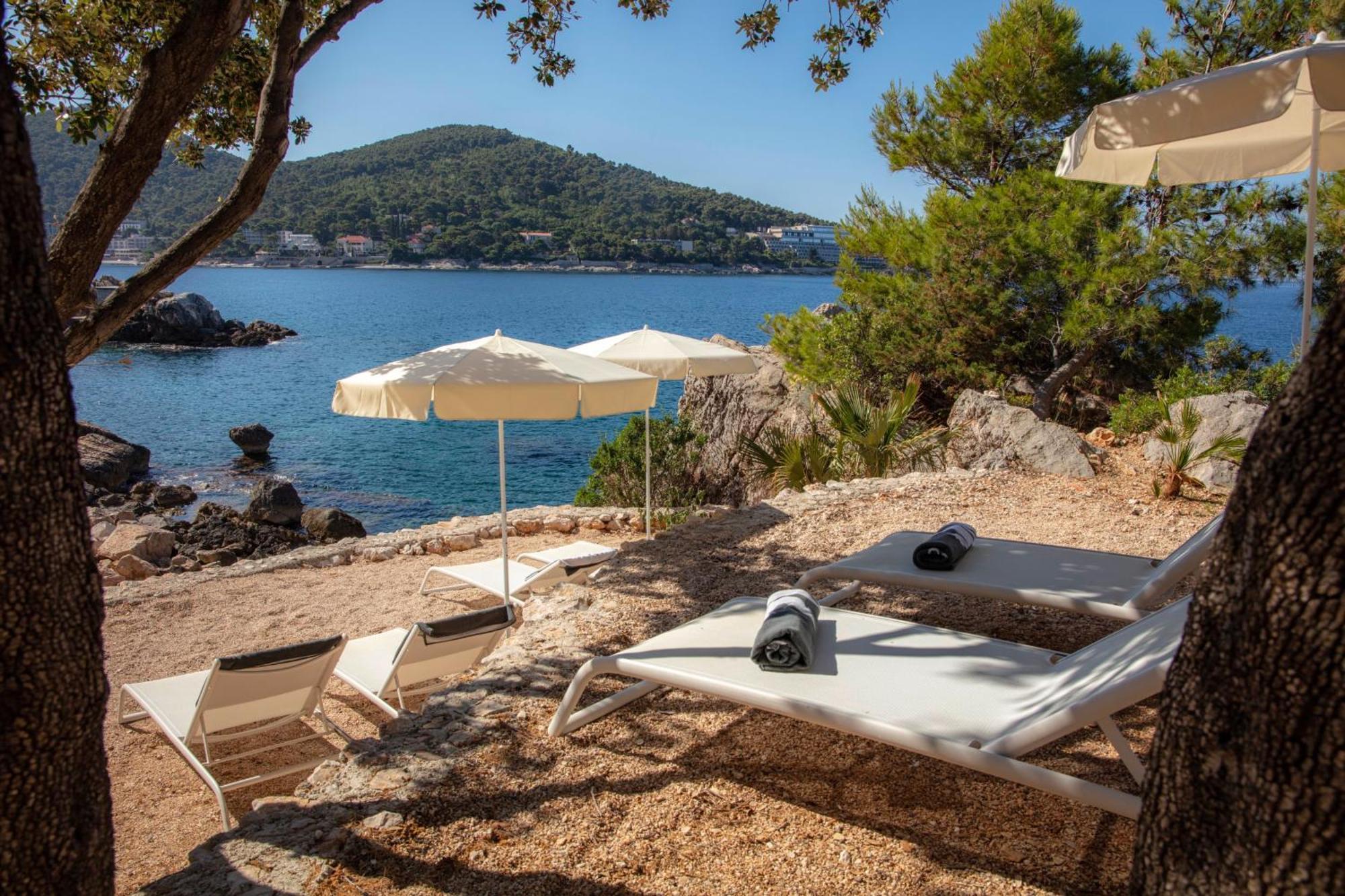 Royal Princess Hotel Дубровник Екстериор снимка Beach in the Bay of Vatsa